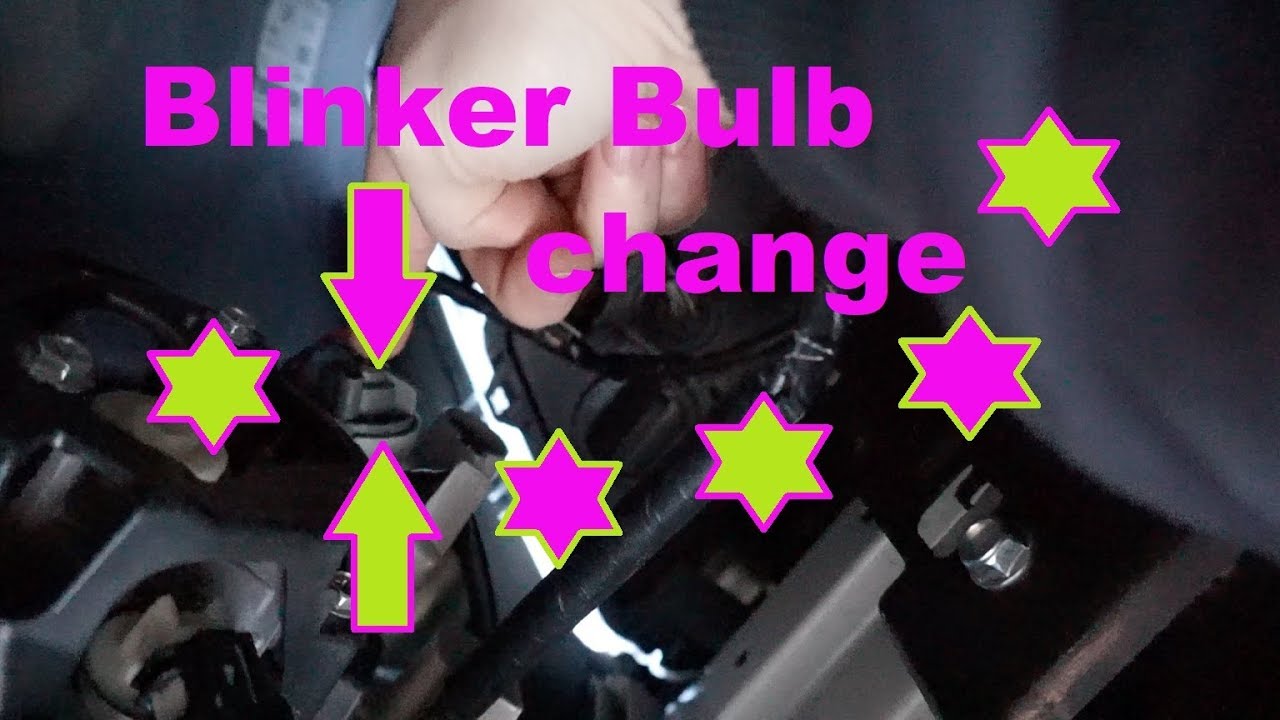 Project Mazda CX-3  --  how change the front Blinker - Turn signal Bulb