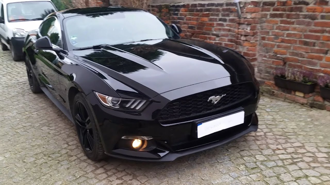 2015 Ford Mustang EcoBoost Premium schwarz - von GewusstWie