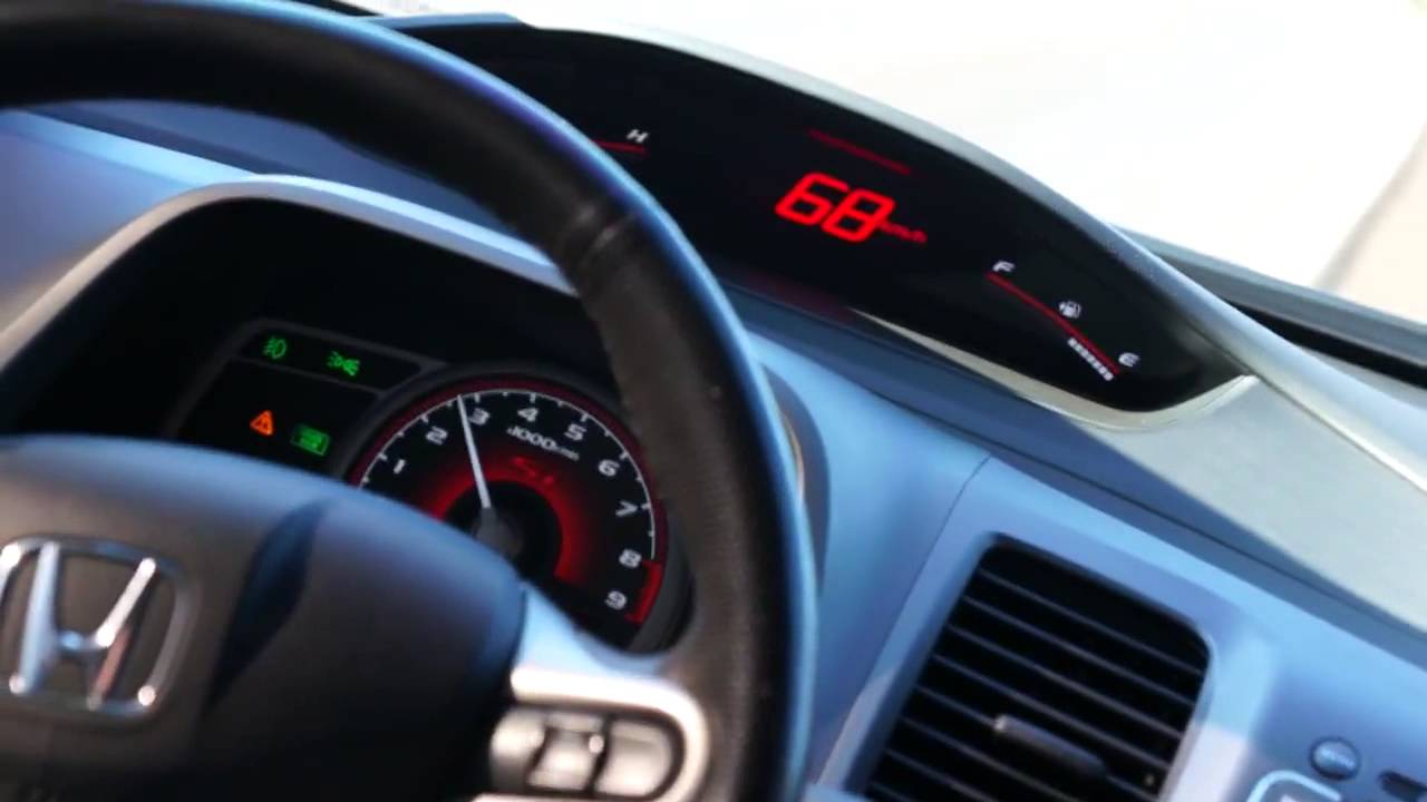 Honda Civic Si acelerando !!