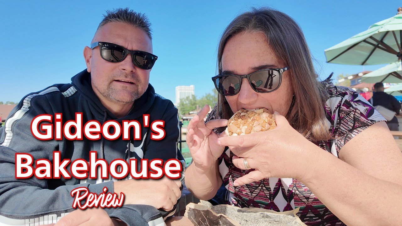 Одно из лучших печеньев от Gideon's Bakehouse! Банановое печенье в форме пирога из коробки! Наш о...