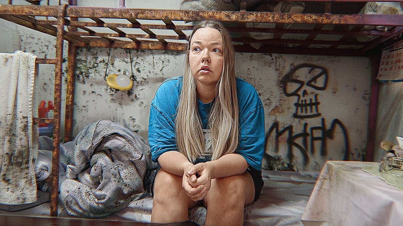 72 Hours Living in Africa's Toughest Slum As a Woman