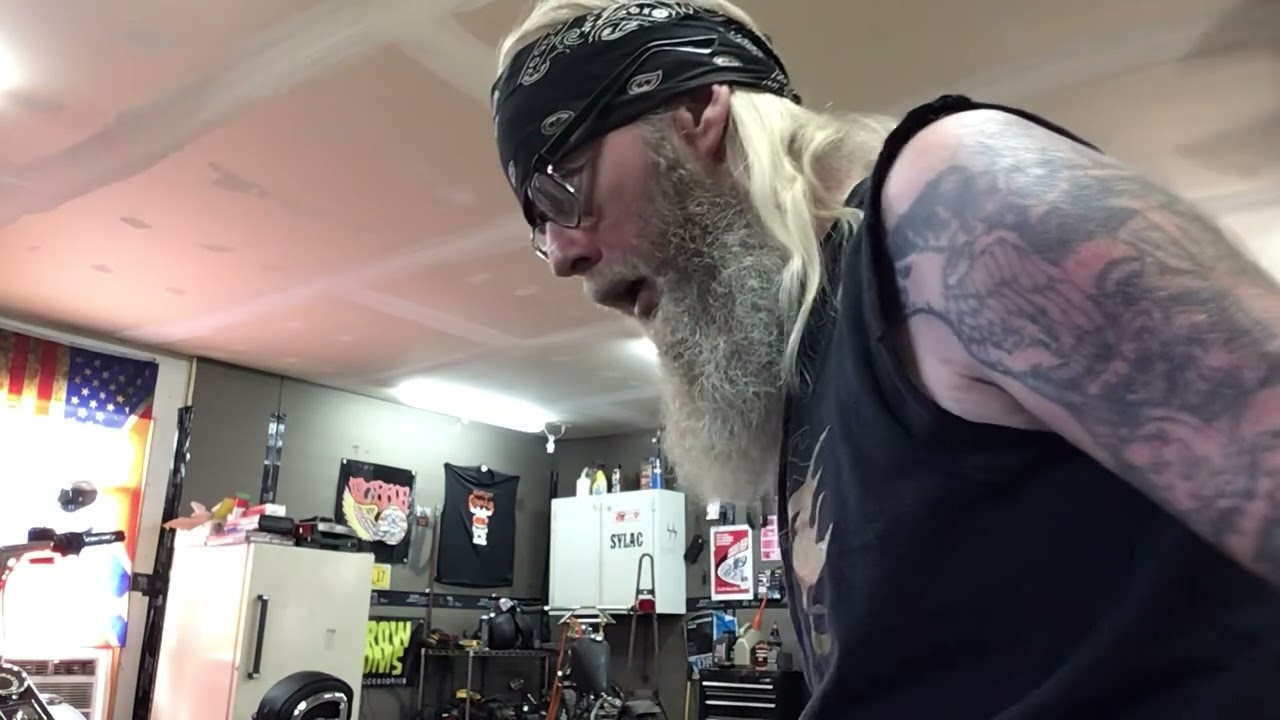 Kickstart a pan head and Shovelhead
