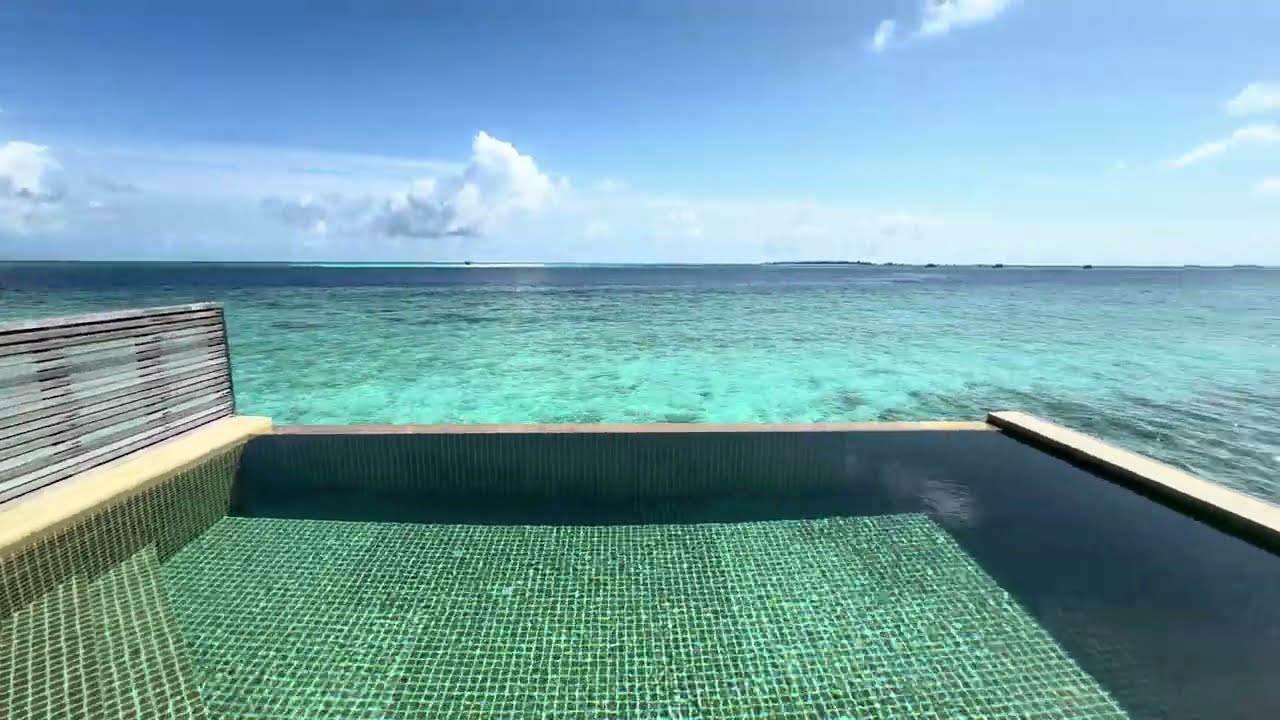 Ocean Pool Villa Room Tour @ Hurawalhi Resort Maldives