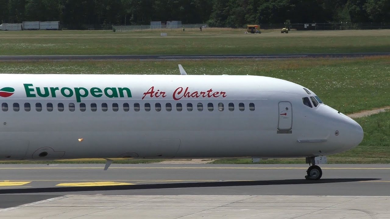 European Air Charter MD-82 takeoff at Graz Airport | LZ-LDJ