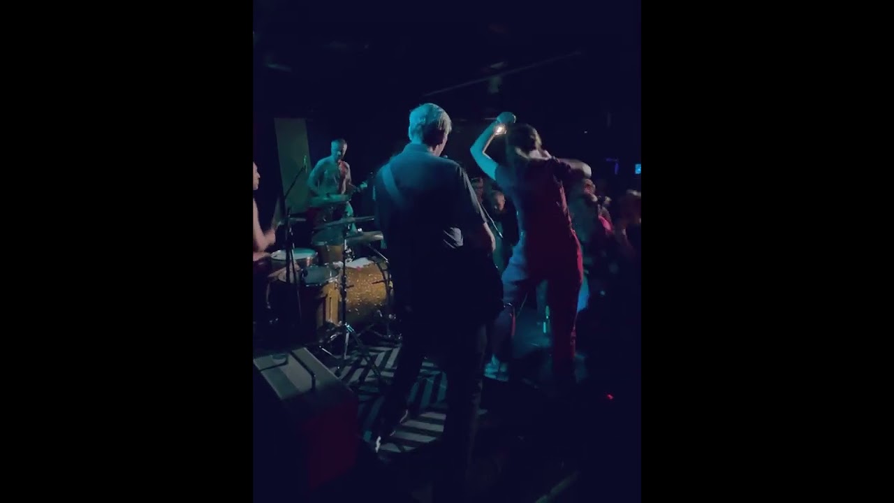 Starzy Singers - Kręci się | Ostatni koncert w Pogłosie, 30.09.2022