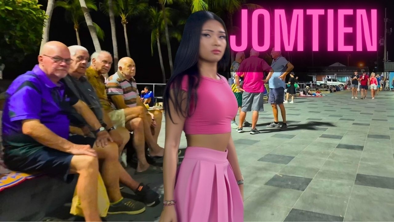 Jomtien Comes Alive 🇹🇭 | Evening Walk After Dark