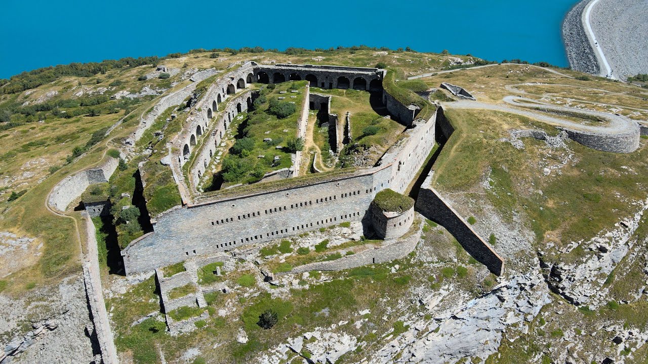 Forte Varisello | Fort de Variselle | Moncenisio | Drone DJI Mavic Air 2, Cinematic 4K