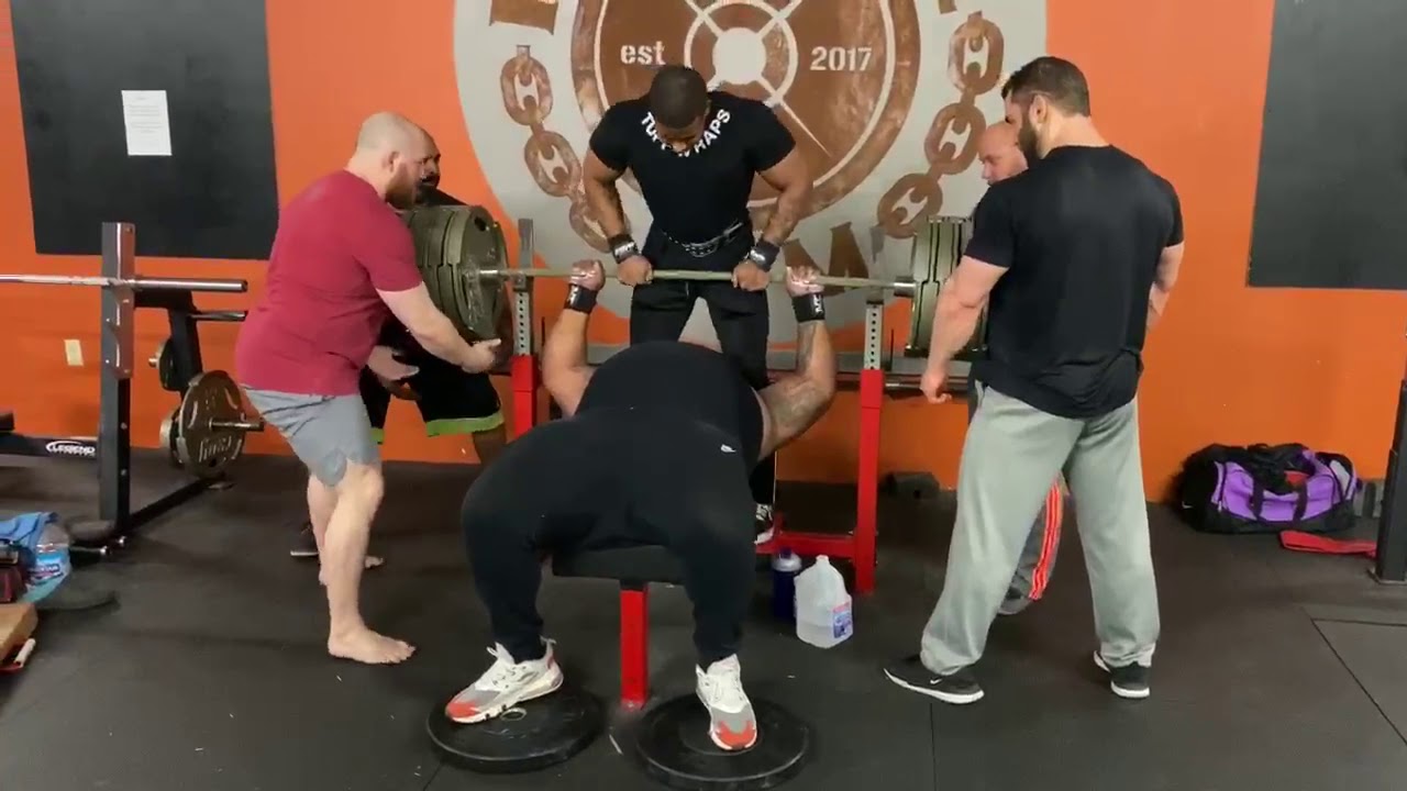 Julius Maddox,755 Raw Bench Press