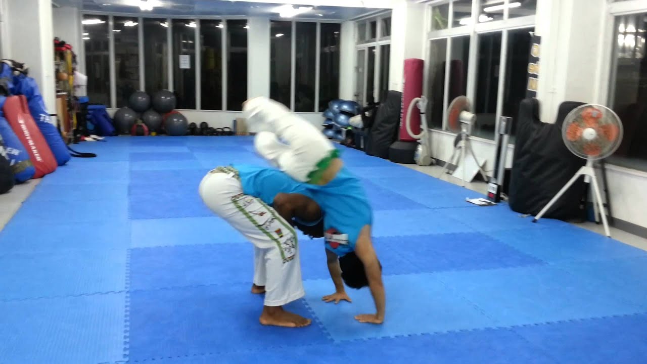Learn How to Spot a Capoeira Raiz