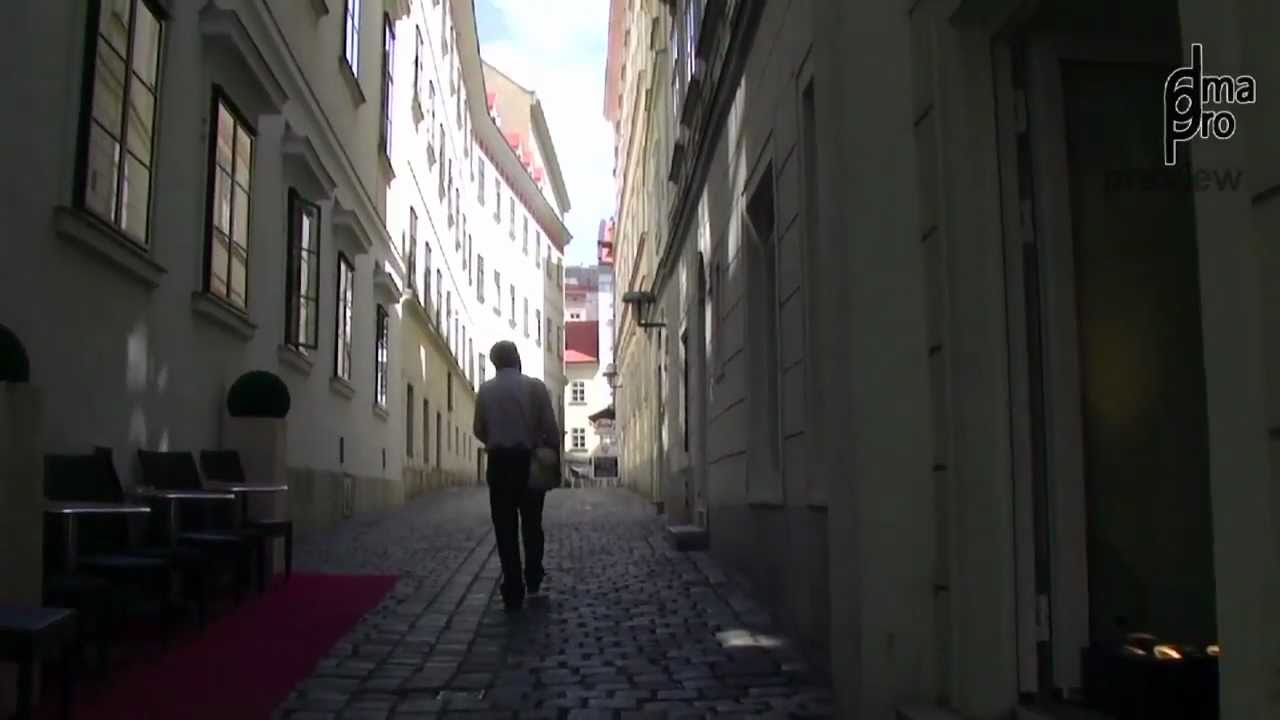 Only In Vienna (6/6) - A Guide to Hidden Corners: Knights Templars In Blutgasse (2'35'')
