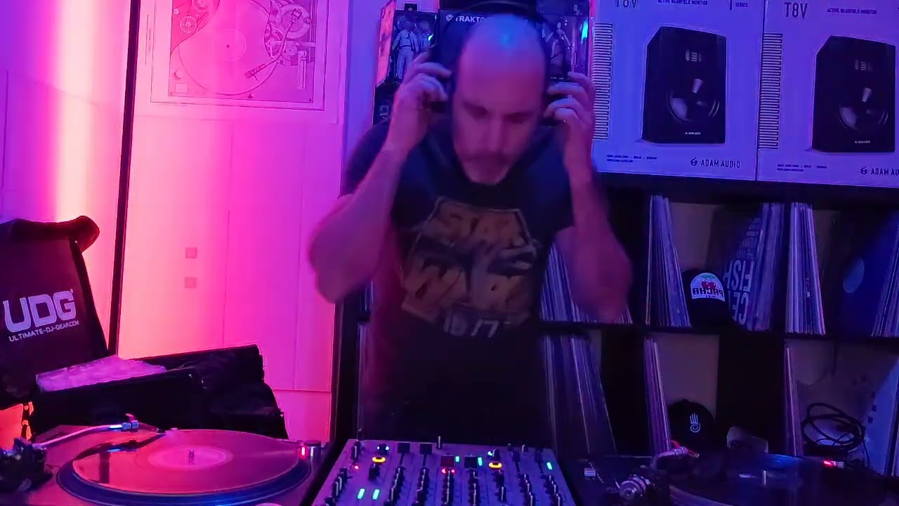 DJ Clark – Pumpin' Mix 2000   Vinyl ReMIXED by Zima Blue