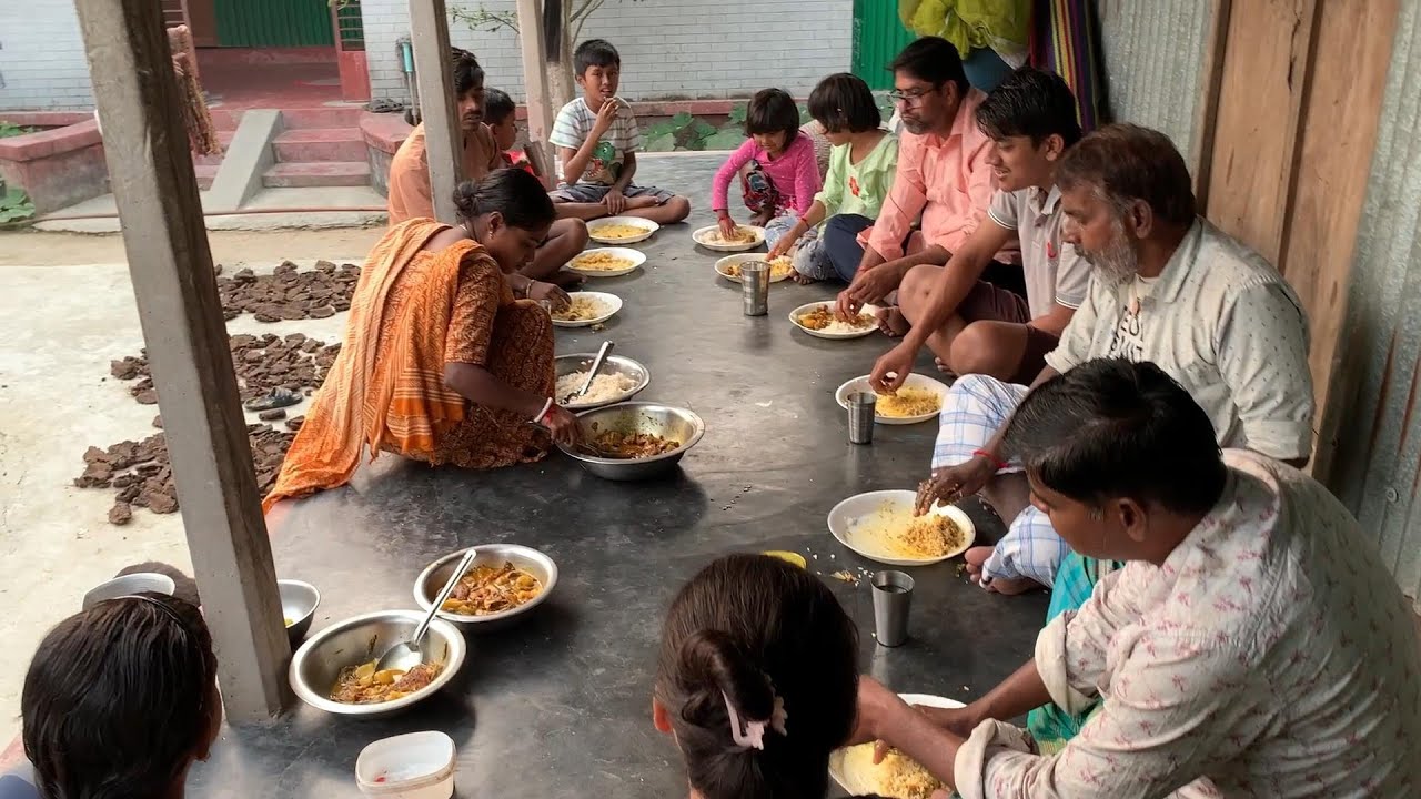 আজ রায় বাড়ির সবার পাক বন্ধ নিমন্ত্রন 😍 simple village life