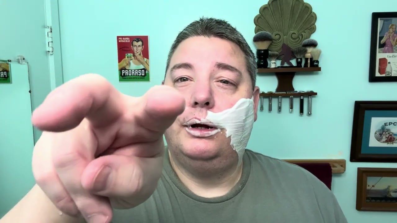 Clubman Pinaud Shave