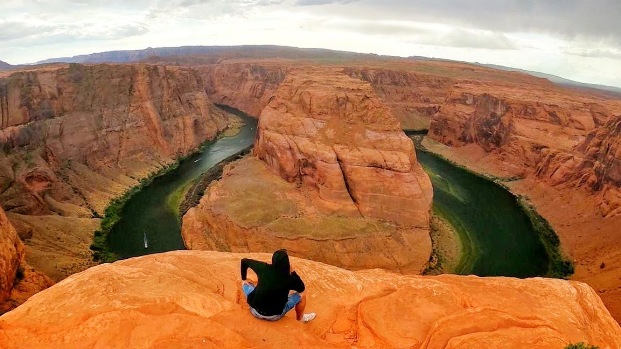 Horseshoe Bend - turistick&aacute; atrakcia na &uacute;zem&iacute; indi&aacute;nov | Arizona, USA
