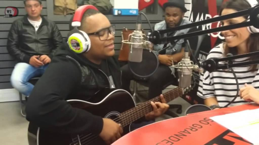 RFM - Badoxa - Controla - ao vivo no Café da Manhã