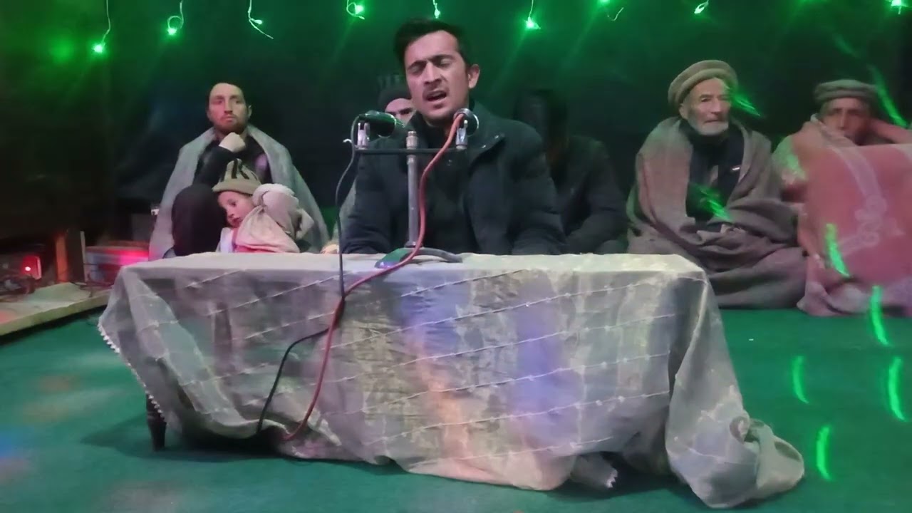 برادر اصف نواز اپنی خوبصورت آواز میں قاصیدہ پڑھتے ہوئے 