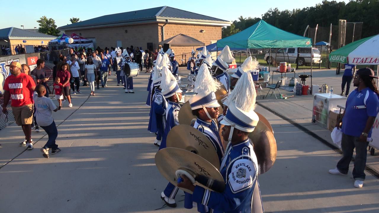 Westlake High School Marching Band Tunnel Homecoming 092316