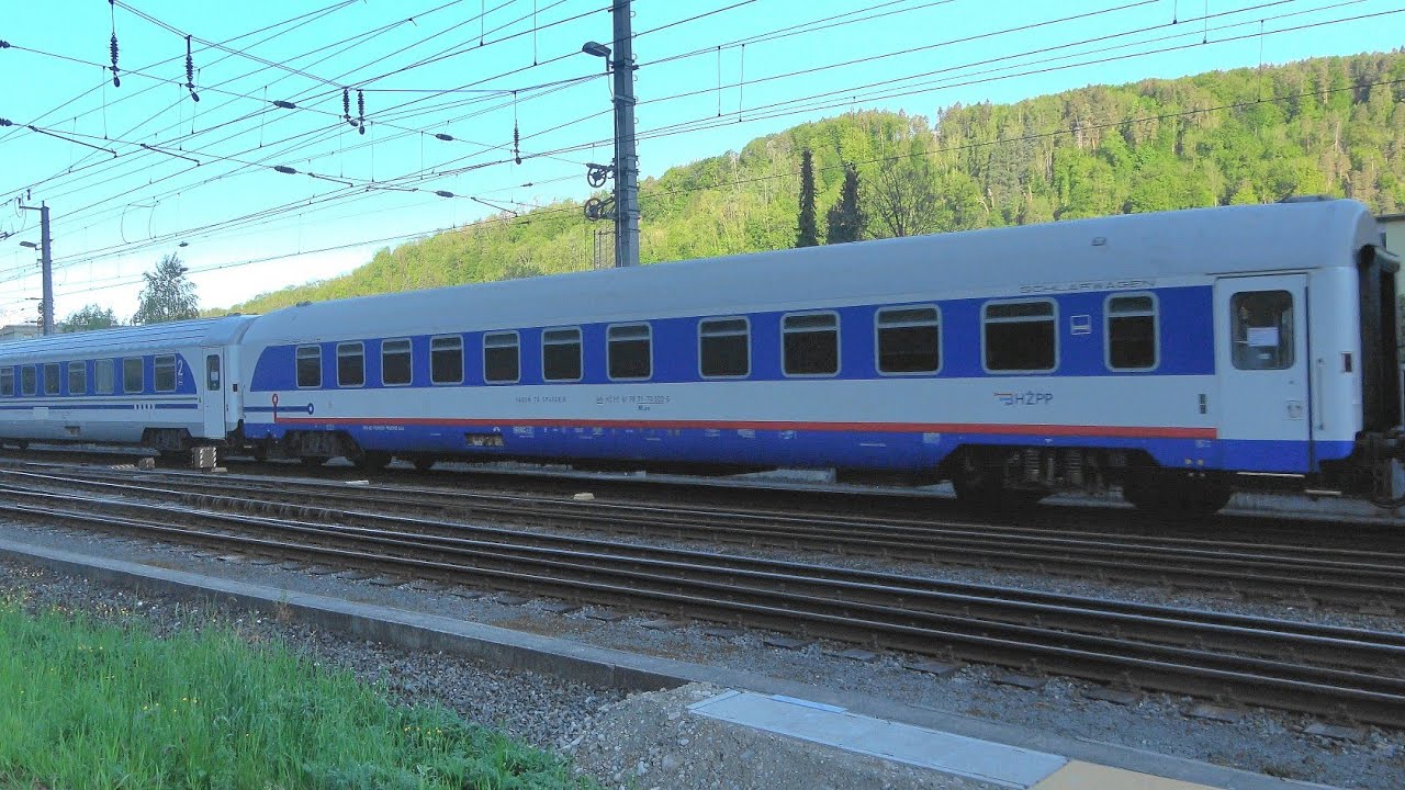 Feldkirch: Getreidezug Re421 UTL, EN40462, N446 mit Rail Cargo Hungaria, Talent1🔁Buchs & mehr