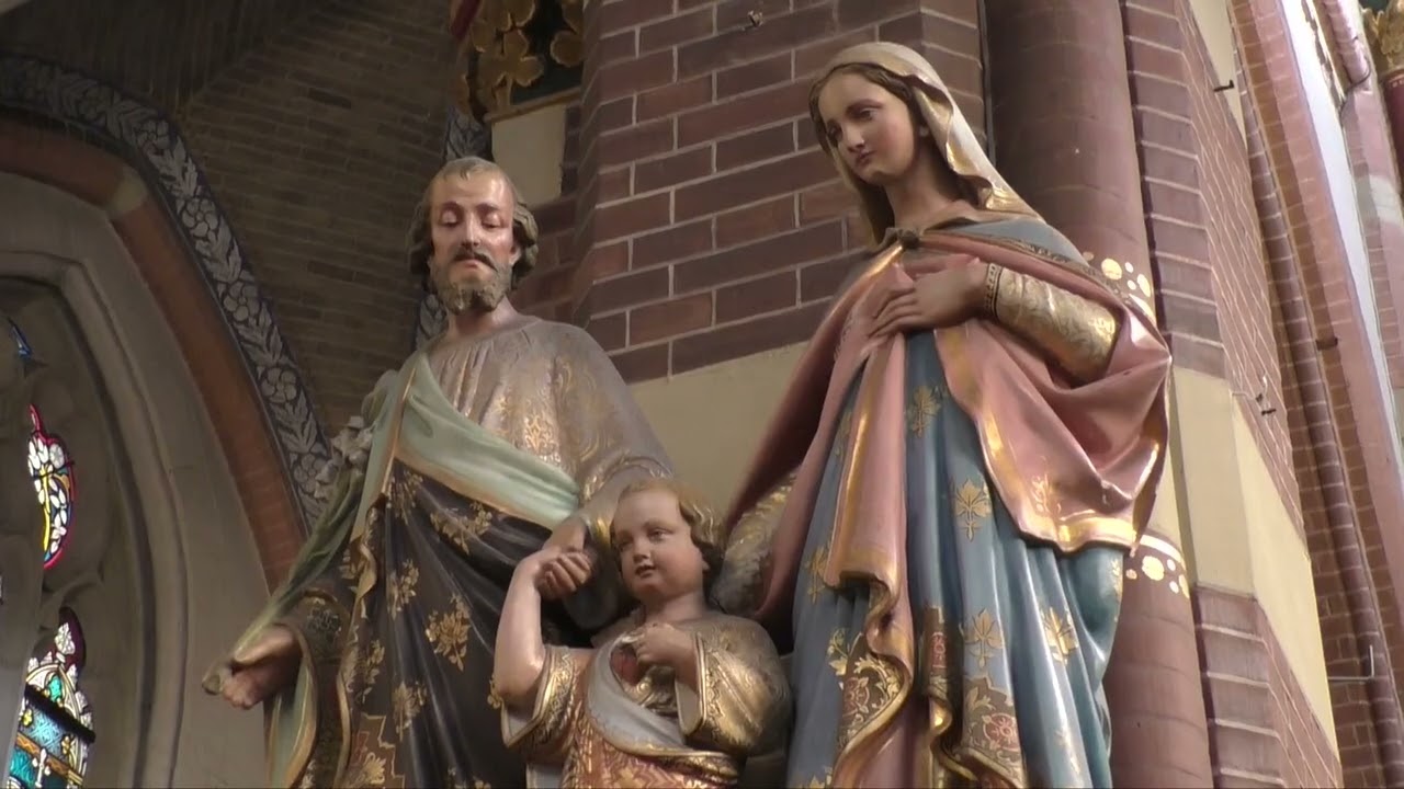 Een kijkje in  de kerk van Bavel HD