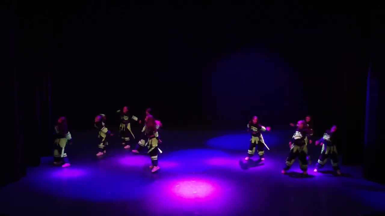 M&G - Escuela de Baile - Muestra Fin de Año 2025 - Coreo 08 - M&& Dance Crew - Profe Camila