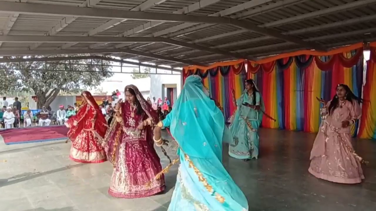 Bindadi Rajasthani Dance, Dhaniyavada Primary School 