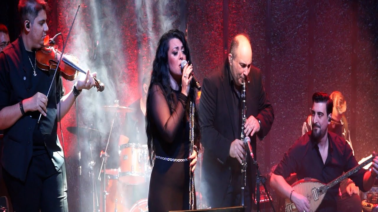 Dionysia Kostopoulou - Stavros Pazarentsis || ''ESY'' Live Mylos Club Thessaloniki