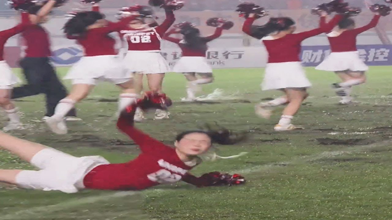 猝不及防的搞笑瞬间 #72 你能忍到第几个