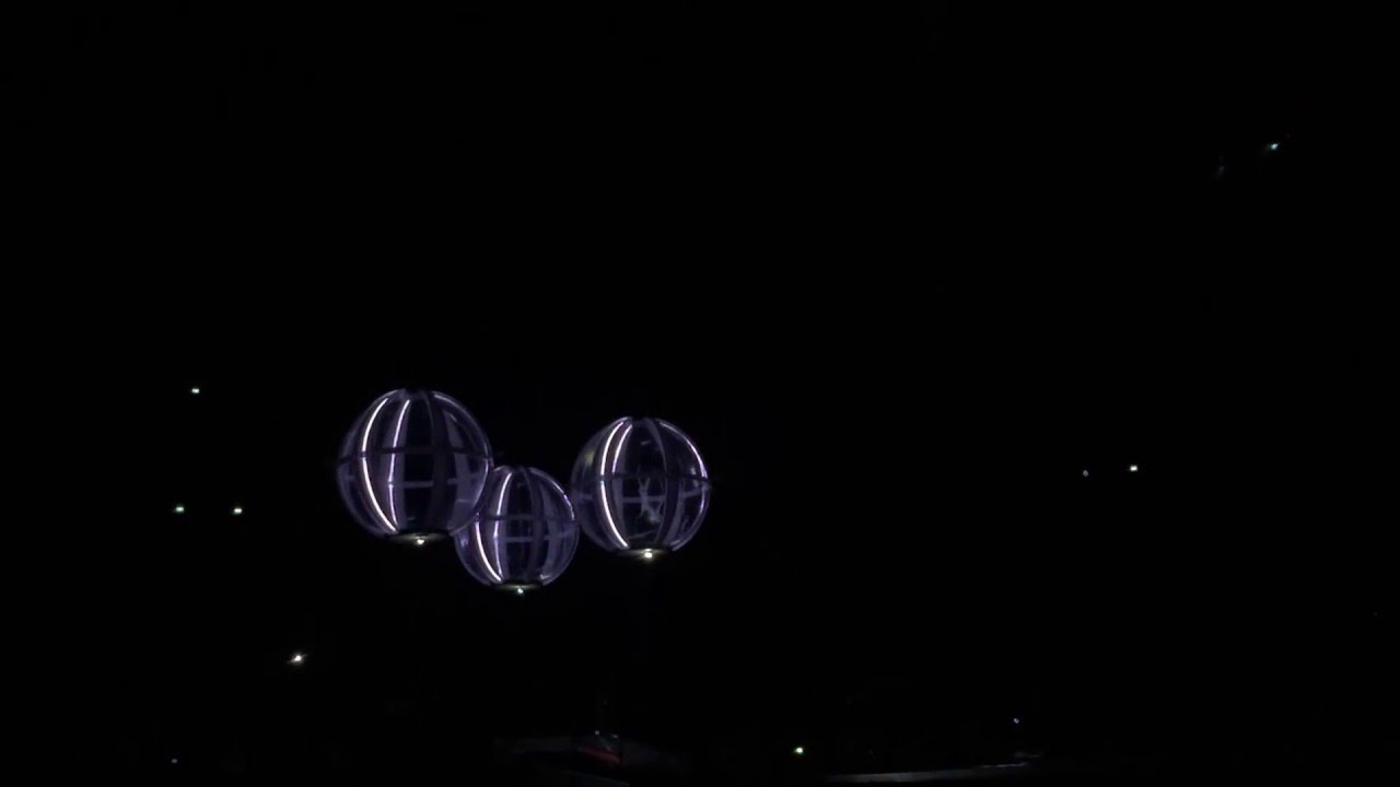 Muse Live Intro Drones Psycho 27/02/2016 Accorhotels Arena Bercy Paris HD