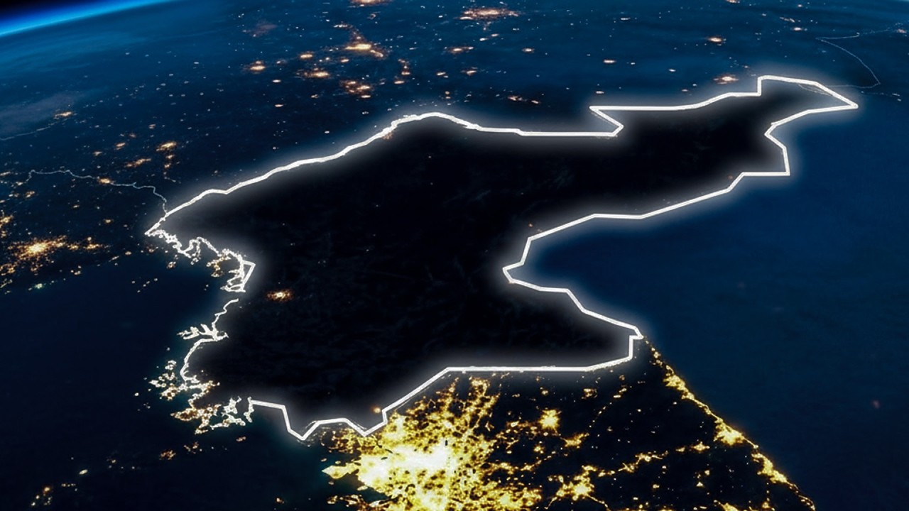 PAŃSTWO, KTÓRE PRZESTAJE ISTNIEĆ W NOCY