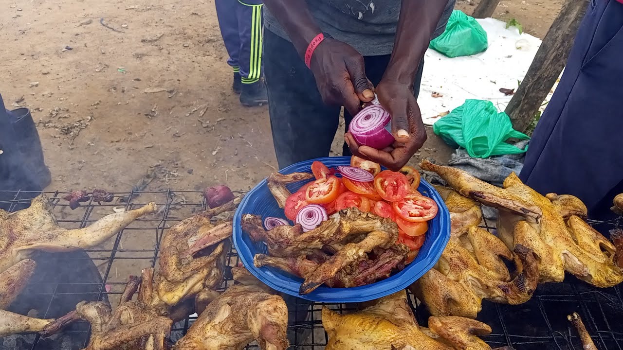 How I Found the Most Delicious Roasted Chicken in Uganda's weekly market! @Tesovibez@ItsNasto