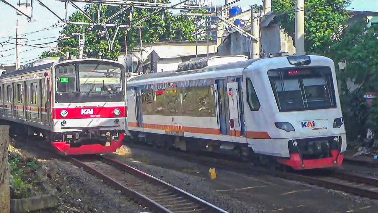 HUNTING SINGKAT KRL COMMUTER LINE DAN KA BANDARA DI PERCABANGAN STASIUN SUDIRMAN - MANGGARAI 