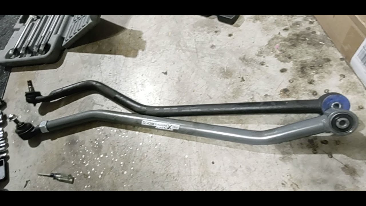 Jeep XJ Cherokee (1986-2001) Adjustable Trackbar (Track Bar) and front axle centering alignment