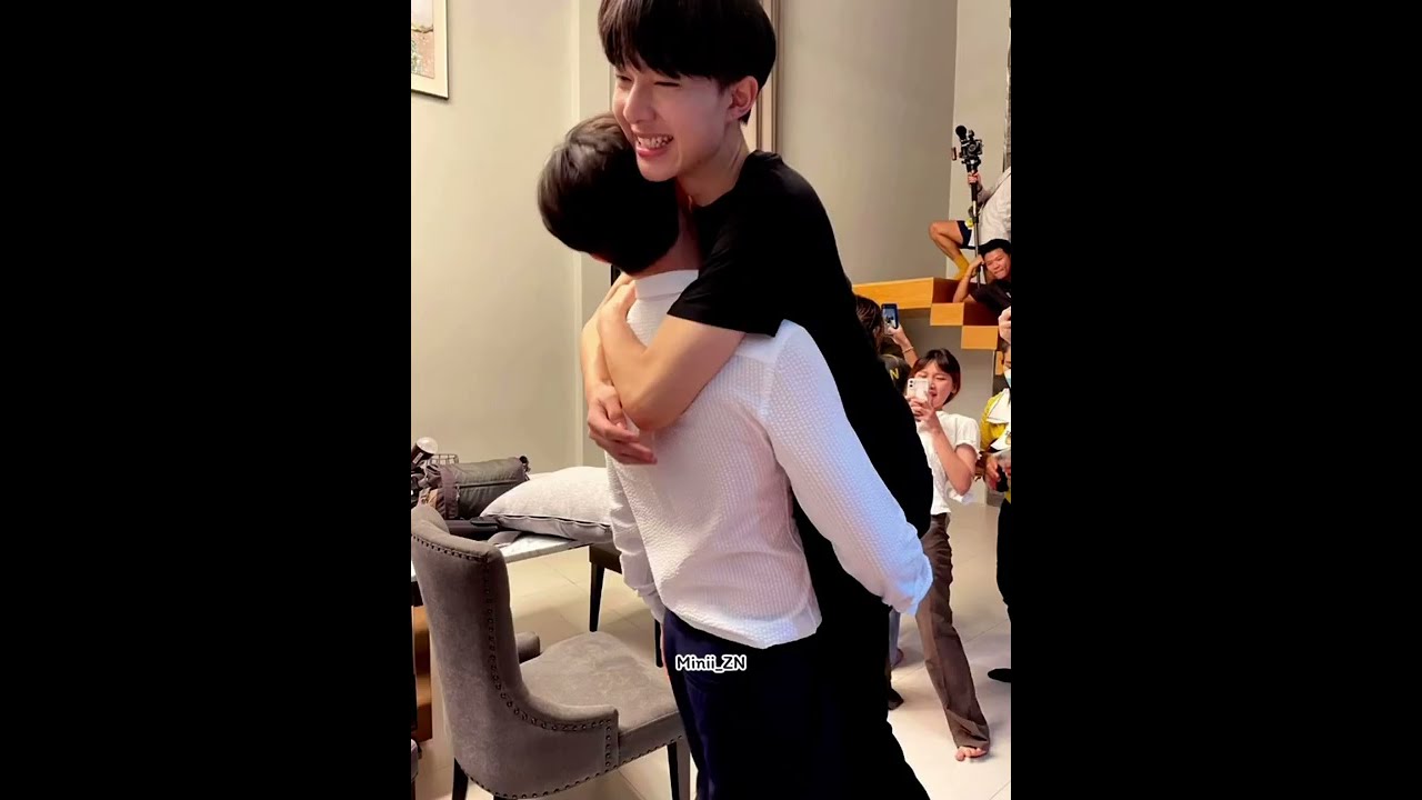 ZEENUNEW | Nâng Đỡ Cả Thế Giới