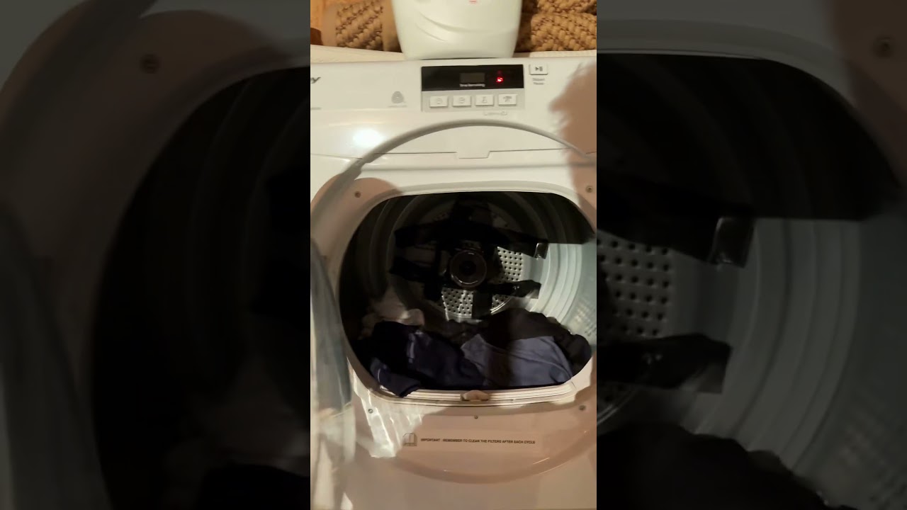 La caméra dans le sèche linge ..