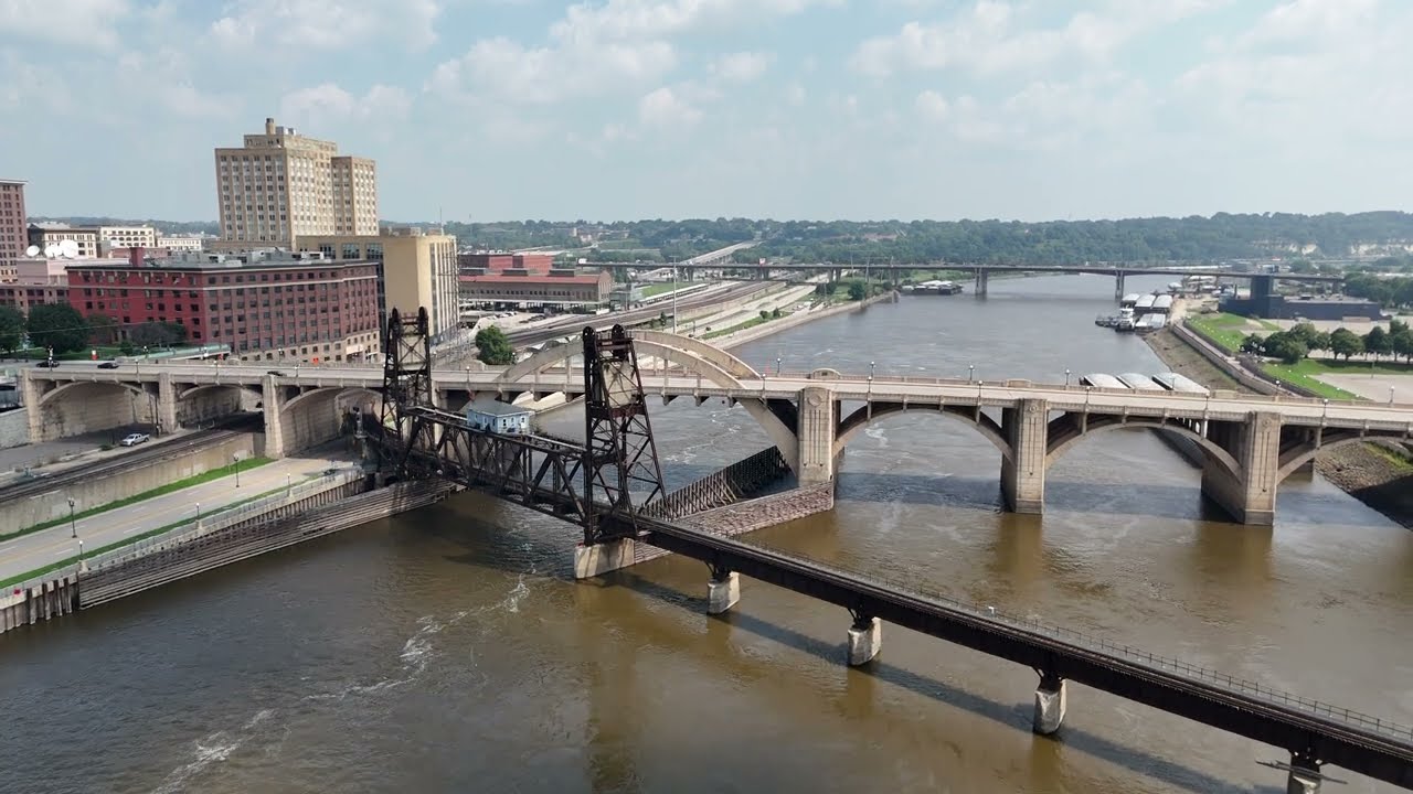 St. Paul, Minnesota - Raspberry Island - Drone Footage