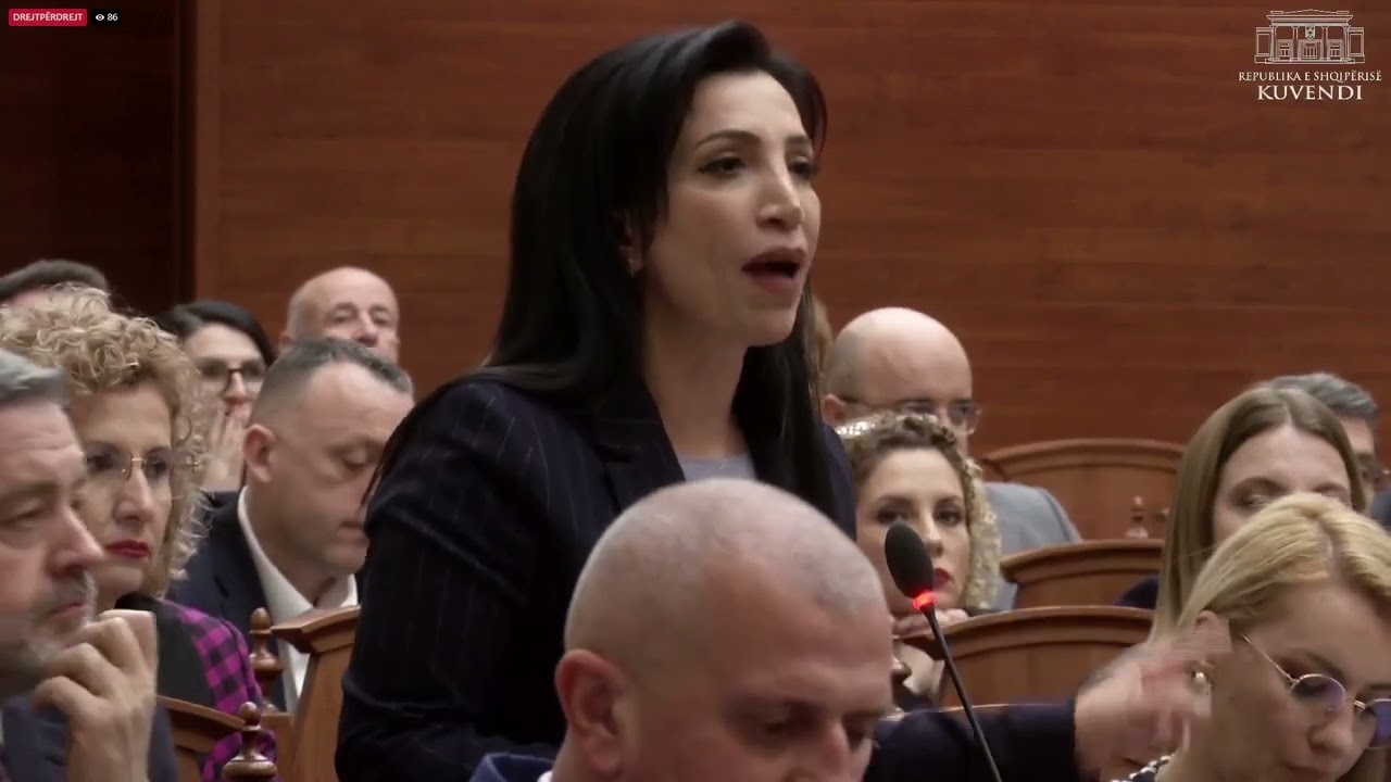 Top Channel/ ‘Edhe Bardhi të kërkojë ndjesë për të gjitha gratë socialiste’, Kushi: Opozita nuk....