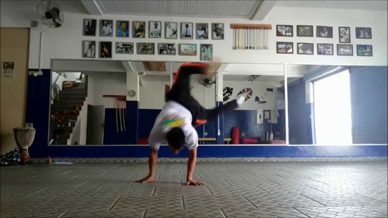 Capoeira Professor Castor CDO - 2015