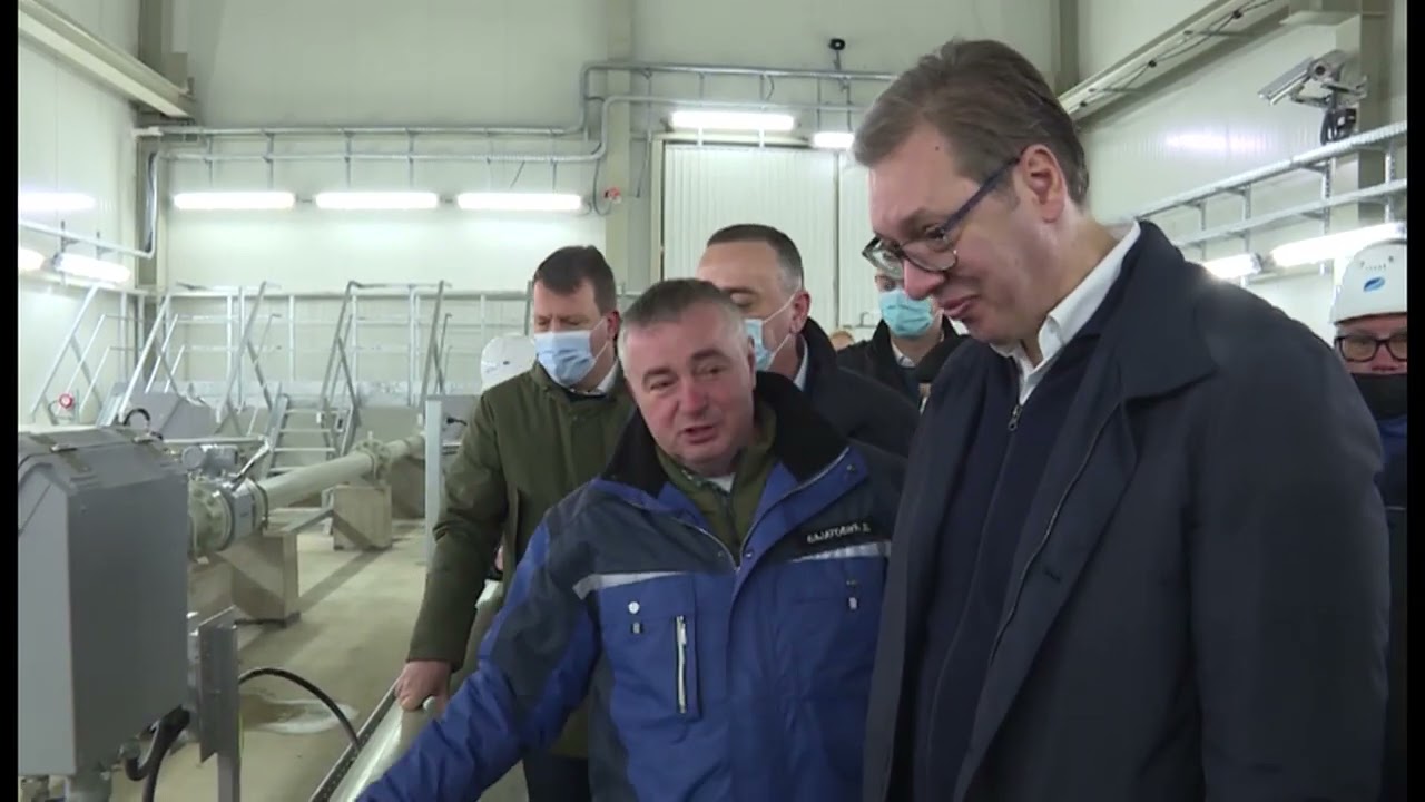 Plate političara: Čija je veća?