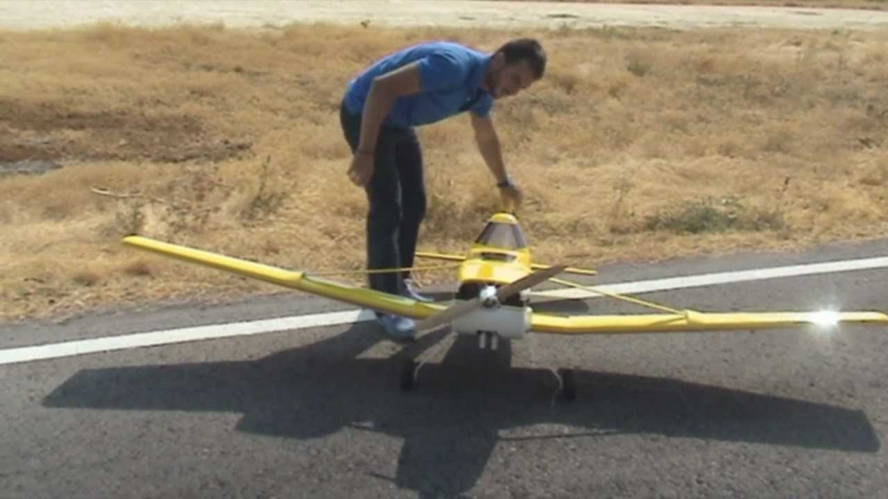 Estreno Cessna 188 AGWagon