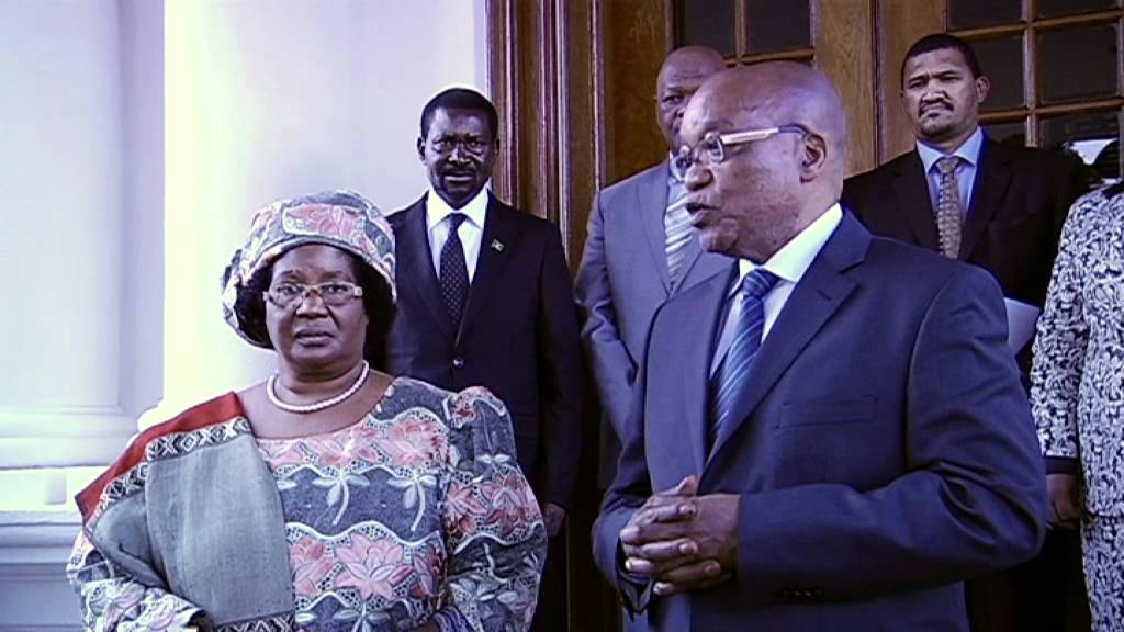 President Jacob Zuma meets the President of Malawi Joyce Banda