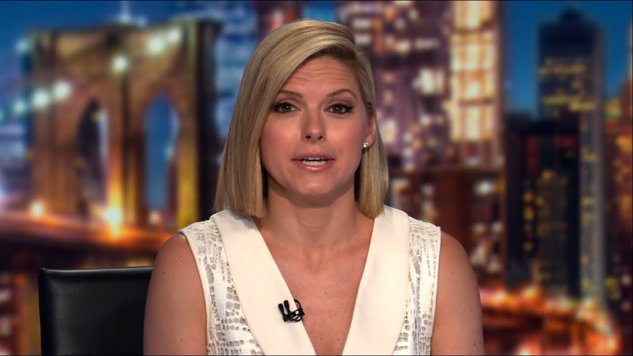 Kate Bolduan, 41, Shows Off Her Perfect Figure in Stunning New Photo