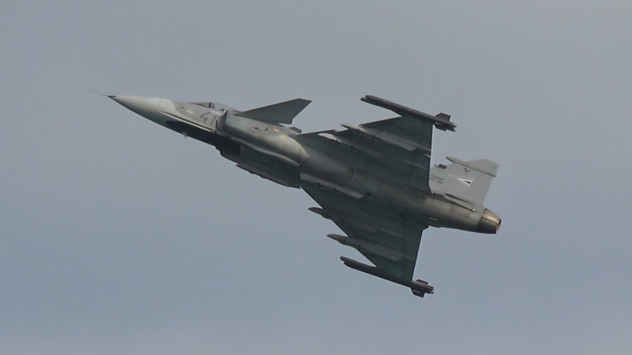 SAAB JAS 39 GRIPEN - HUNGARIAN AIR FORCE - CAORLE AIR SHOW 2024 (PROVE)