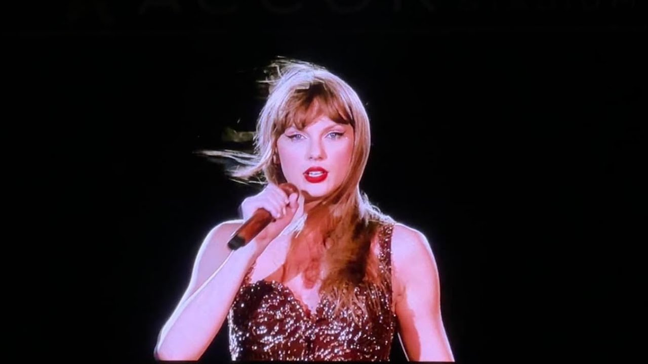 Clips from Taylor Swift Eras Tour Night 4 at Accor Stadium Sydney ❤️🖤