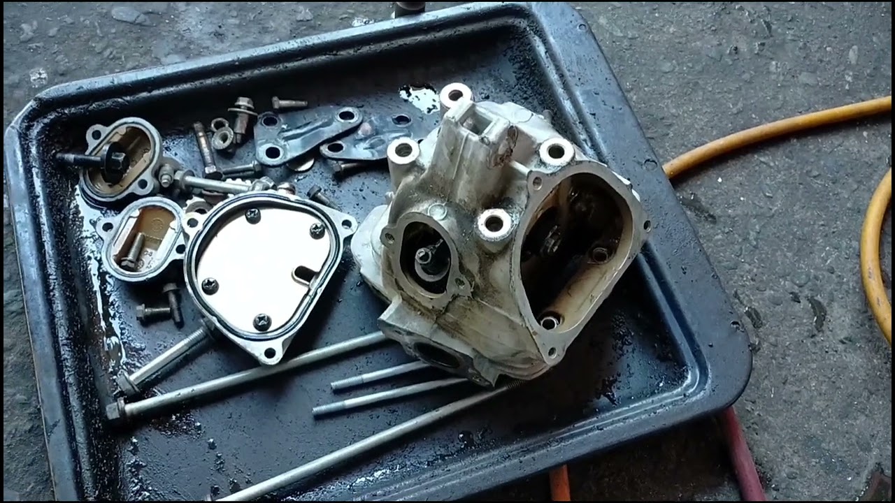 KAWASAKI BAJAJ CT125, INTAKE VALVE EXHAUST VALVE, GRINDING