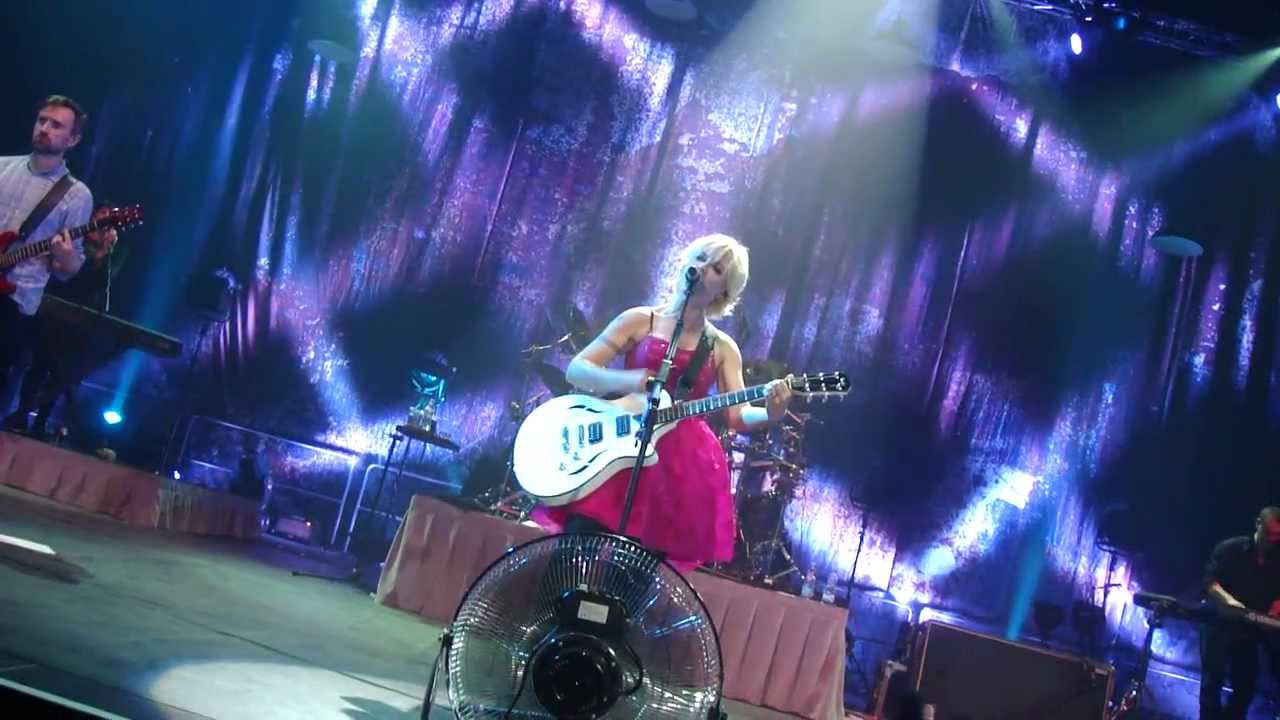 CRANBERRIES show me the way Bratislava 13-10-12