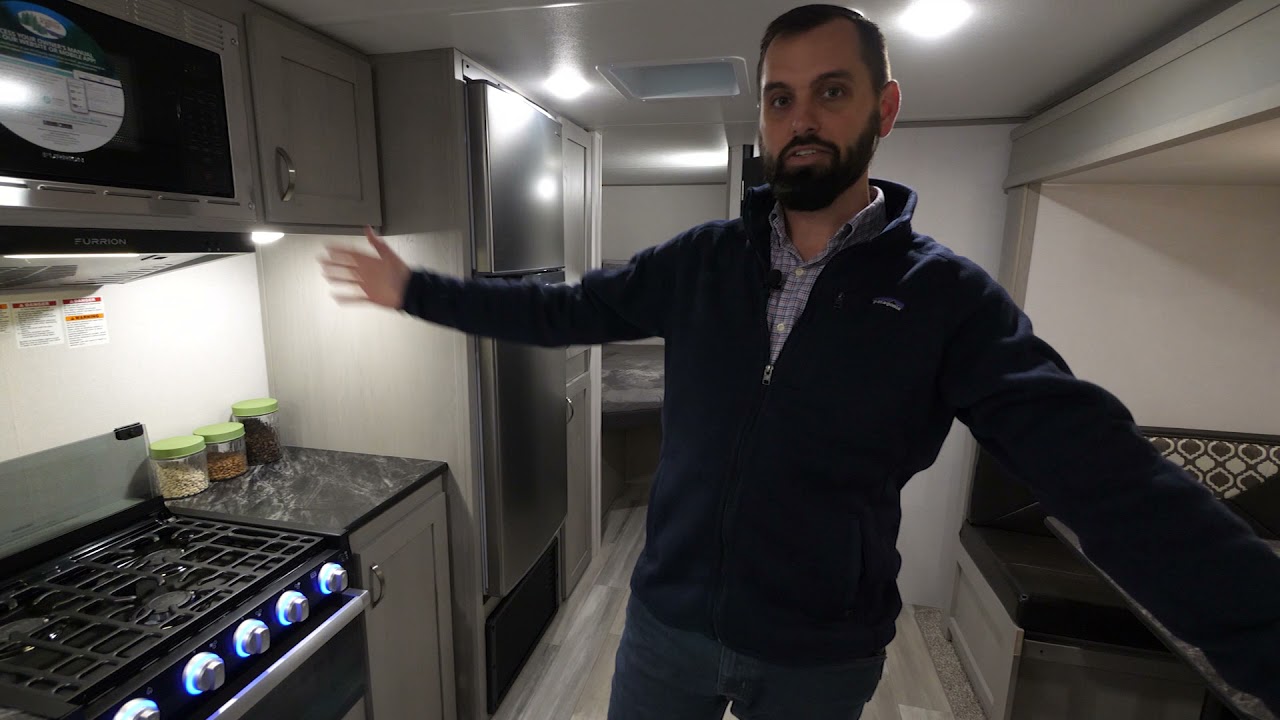 Explore the all-new (2021) Tracer 260BHSLE