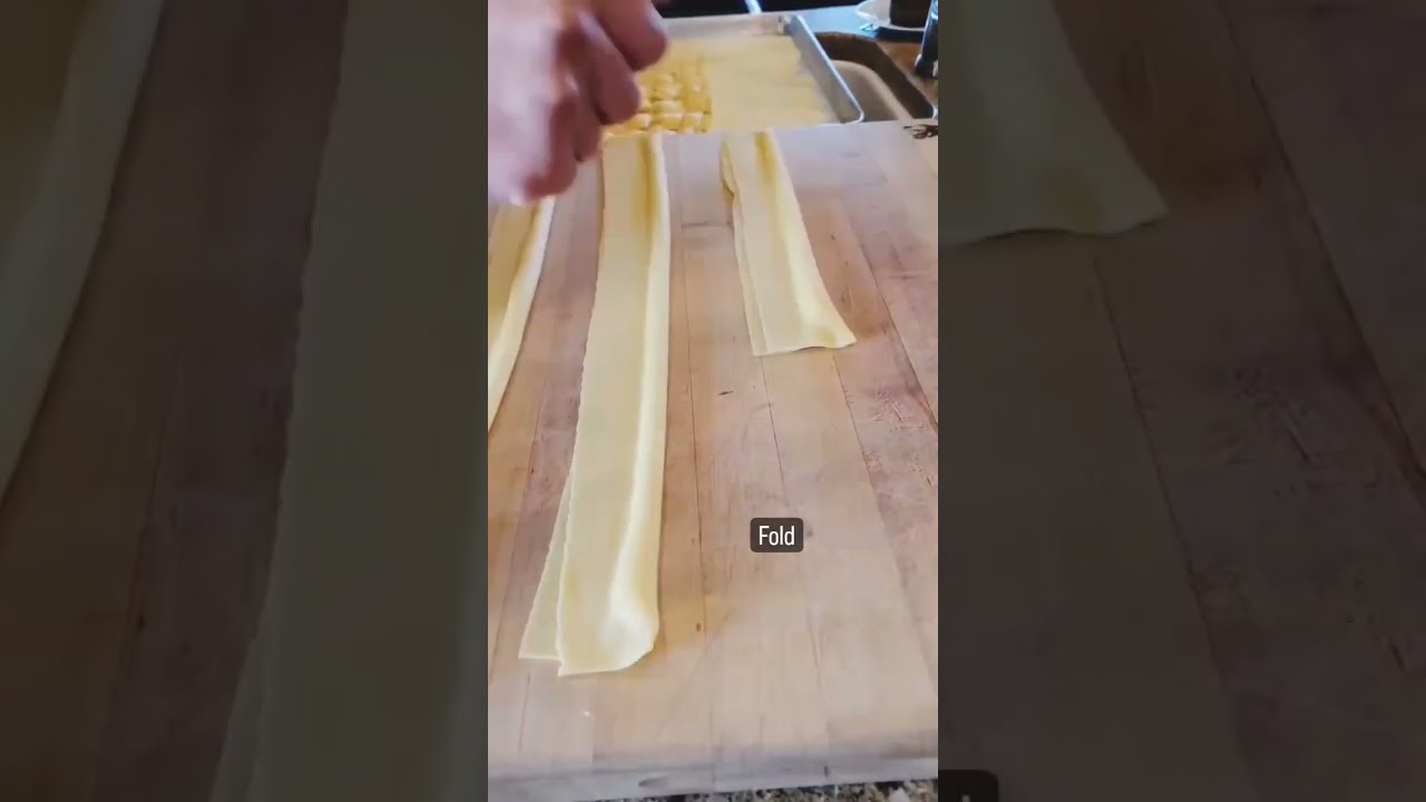 How to shape agnolotti. One way to shape it, at least. Subscribe for more pasta and meat to come!