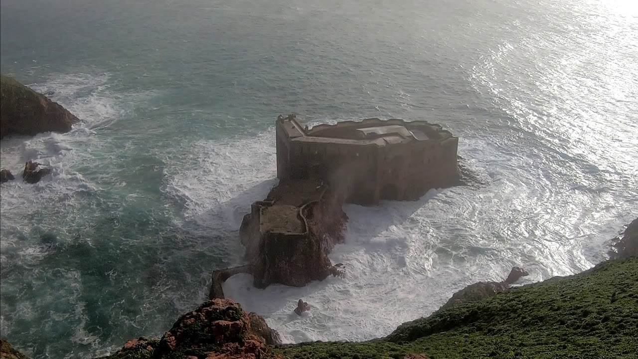 Berlenga 2019 Tempestade Florien Forte e Farol