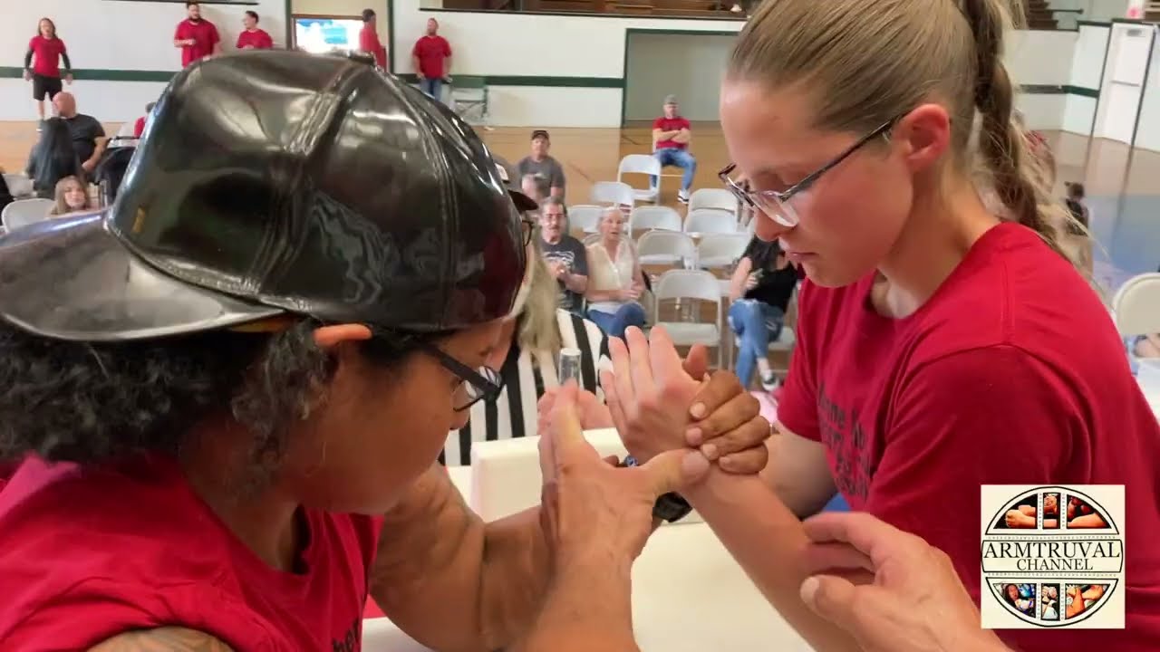 girls armwrestling competitions