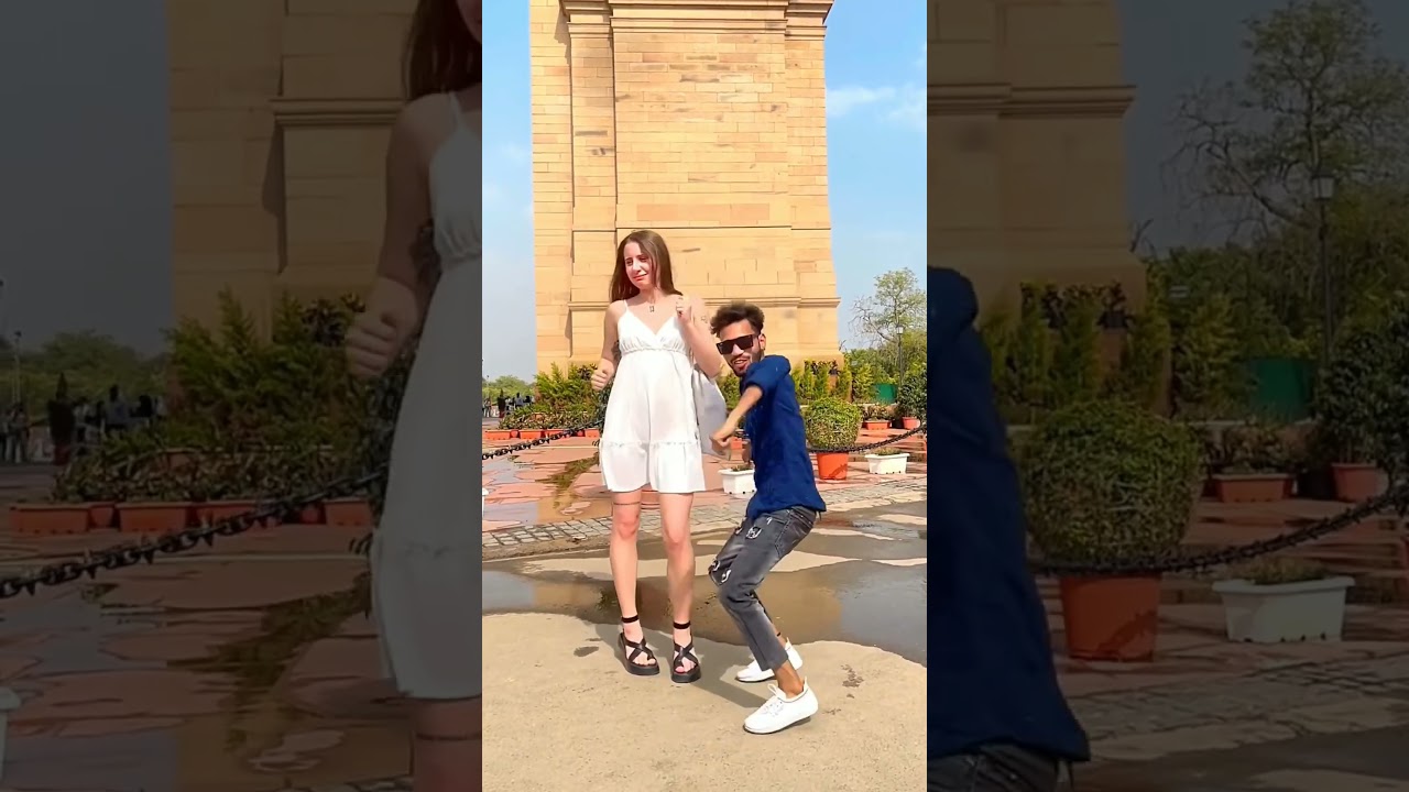 Delhi India Gate #india vs #russia #bhojpuri #dance #gorakhpur